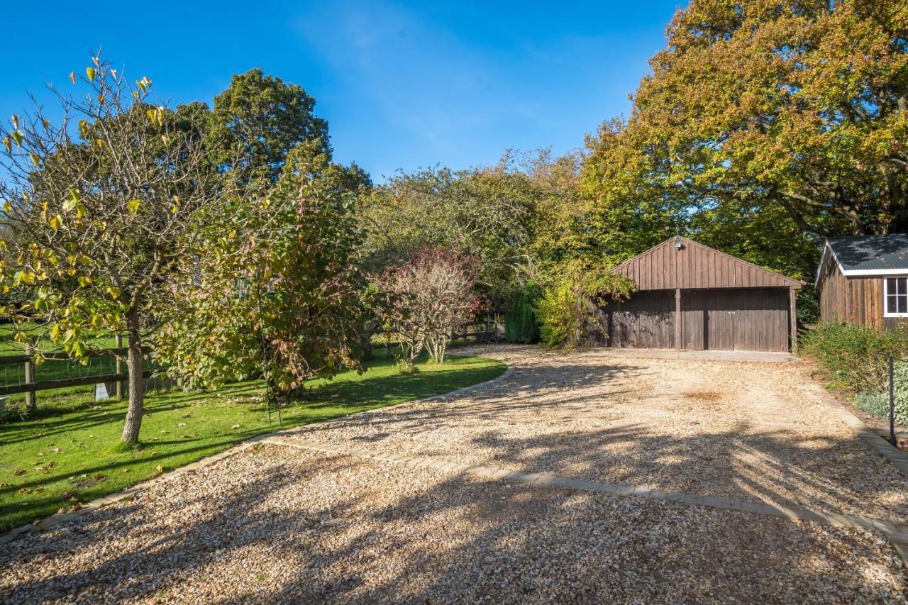 Thatched Cottage Brockenhurst Buitenkant foto